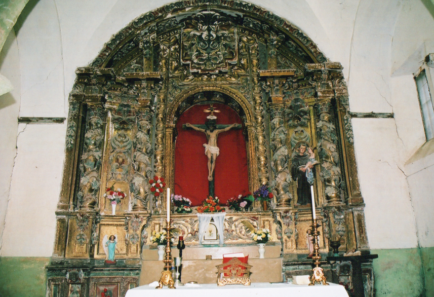 Tineo, Merillés, retablo, iglesia, Cristo