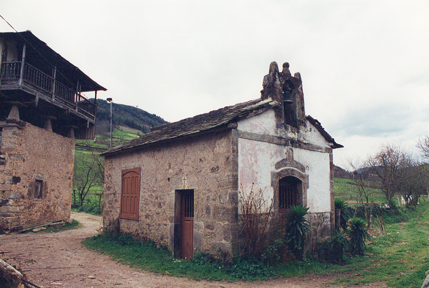 Tineo, Muñalén, Vega, capilla, Virgen del Carmen